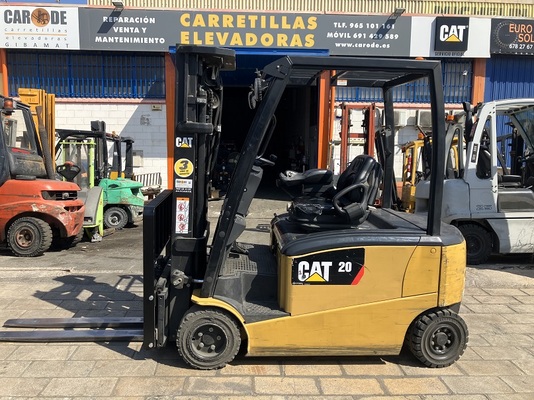 CAT EP20PN - máquina usada Carode